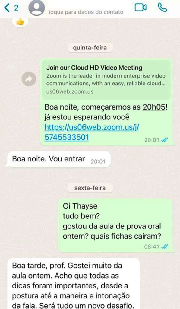 Thayse elogia dicas de postura e fala na aula de prova oral