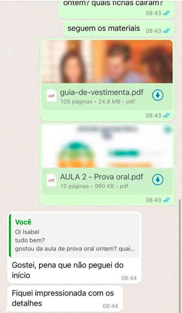 Isabel recebe materiais e comenta aula de prova oral